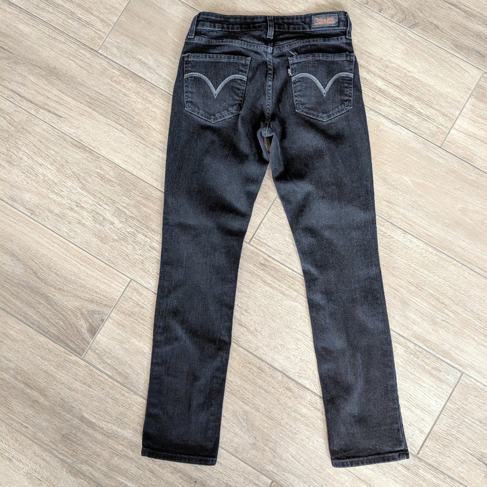 OFF Levi's Women's Mid Rise Skinny Jean 6M
